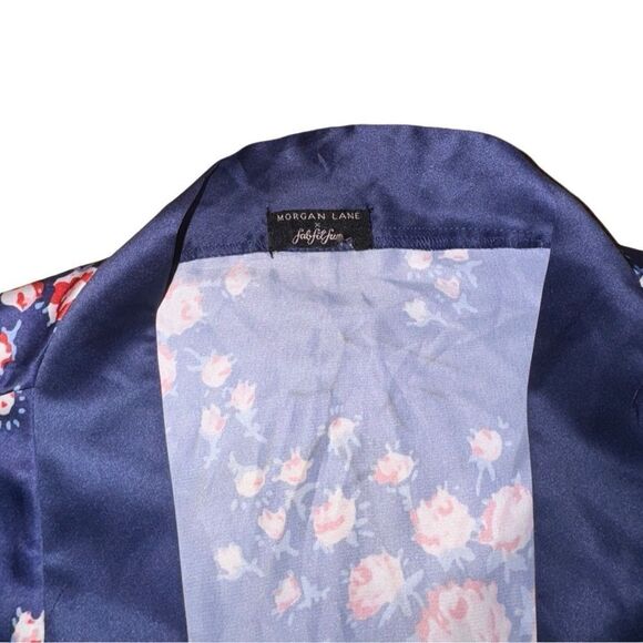 Morgan Lane x Fab Fit Fun Allie Robe - Navy Floral- Size Large/ X Large - Picture 7 of 9